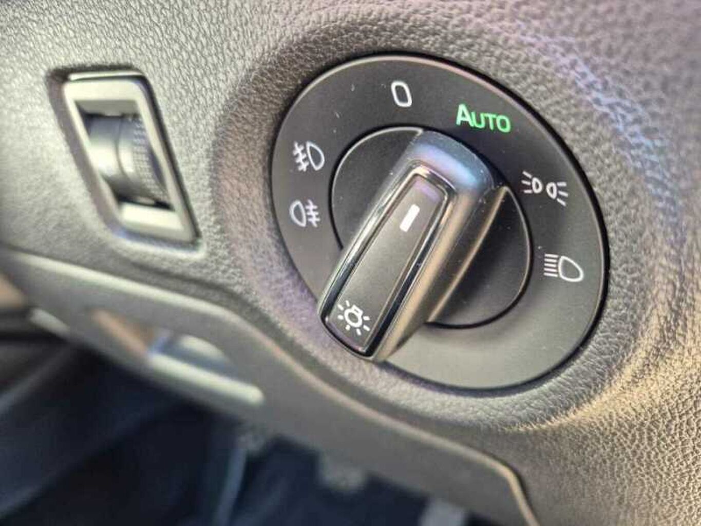 SKODA FABIA 1.0 TSI 110 Colour Edition 5dr