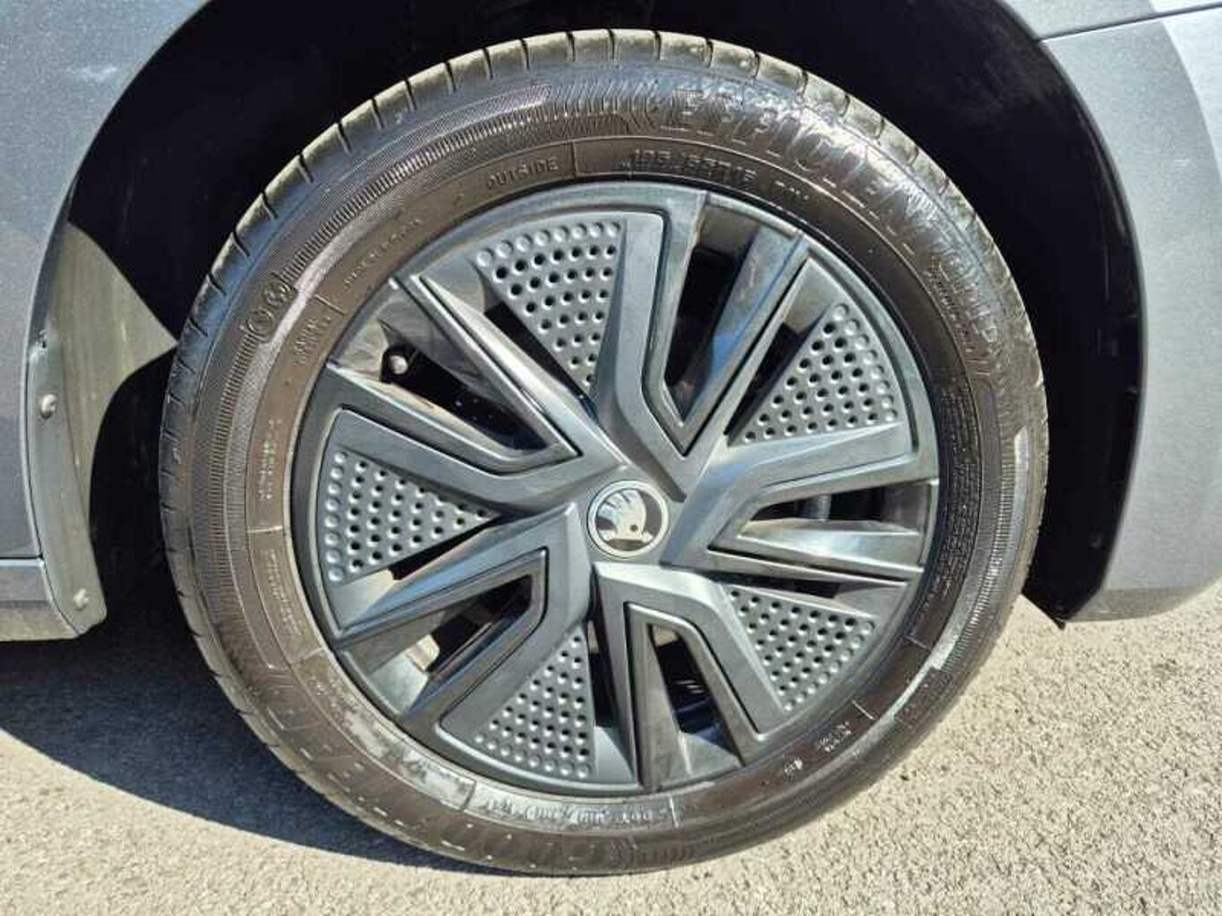 SKODA FABIA 1.0 TSI 110 Colour Edition 5dr