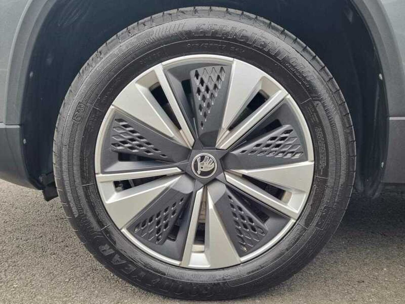 SKODA KAROQ 1.5 TSI SE Drive 5dr DSG