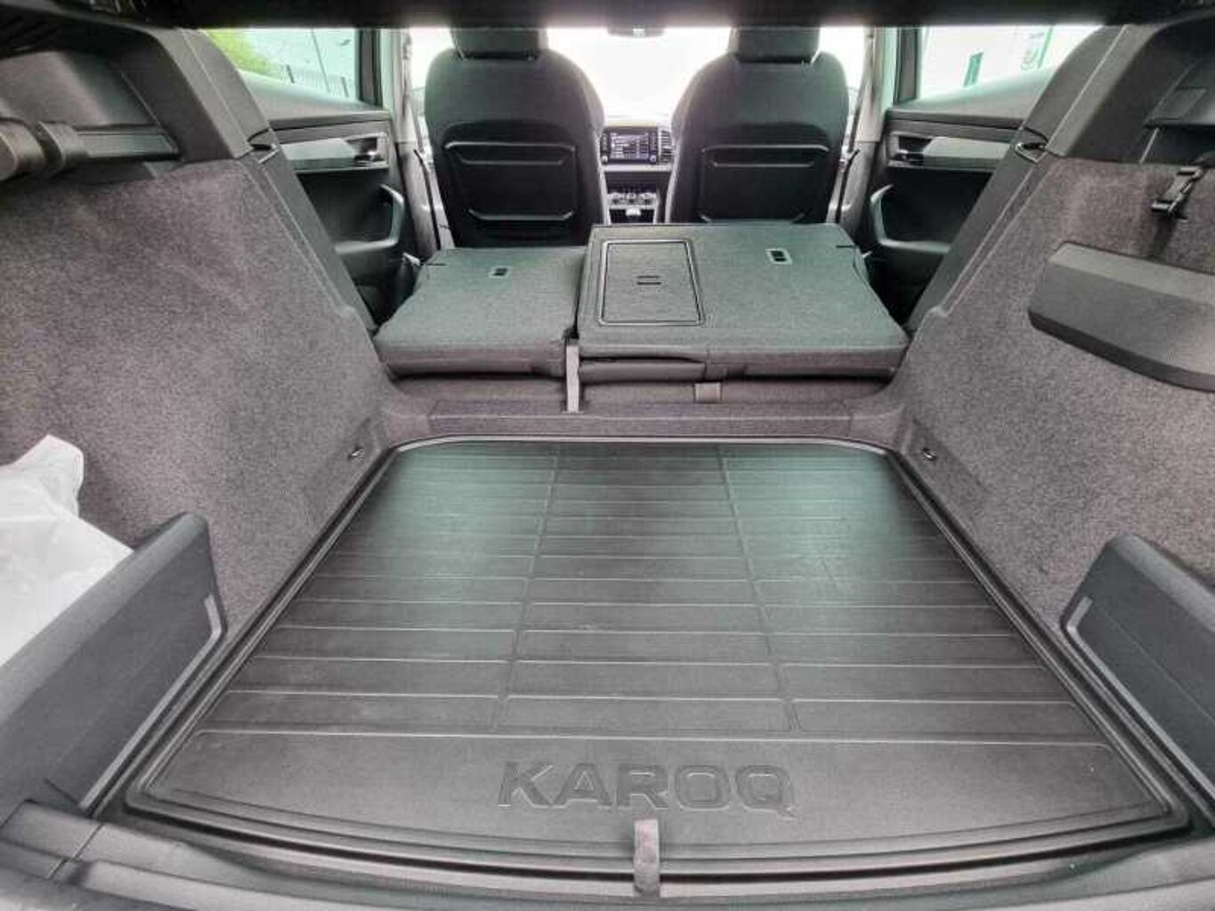 SKODA KAROQ 1.5 TSI SE Drive 5dr DSG